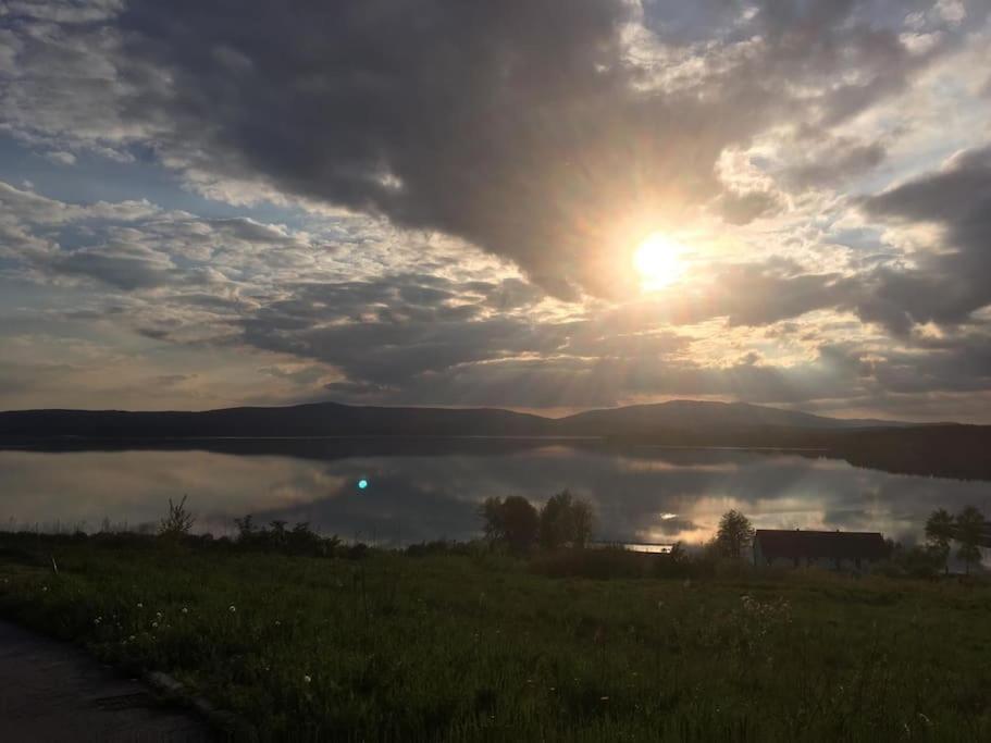 Apartman S Terasou A Vyhledem Na Jezero Lipno Kovářov Exteriör bild