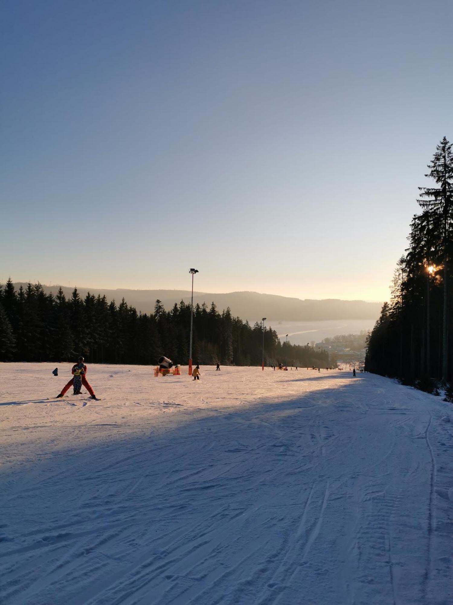 Apartman S Terasou A Vyhledem Na Jezero Lipno Kovářov Exteriör bild